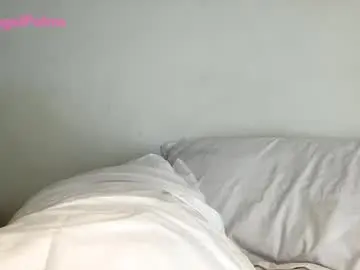 Chaturbate Sex Cam of kikibae2