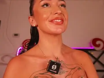 Chaturbate Nude Webcam of erikabee