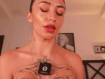 Chaturbate Free Porn Cam of erikabee