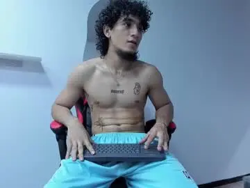 Chaturbate Live Porn of jackestaylor
