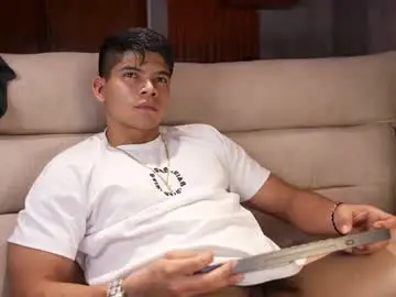 Chaturbate Best live sex cam show of capizzi_