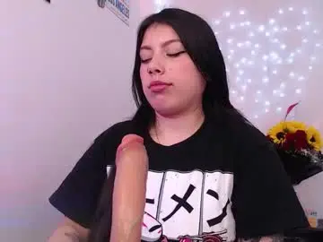Chaturbate Watch Live Sex Cams of emmi_0