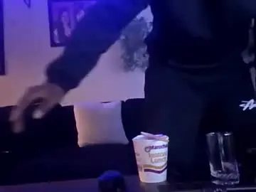 Chaturbate Free Porn Cam of evanschris2048