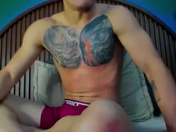 Chaturbate Free Porn Cam of logan_griffin