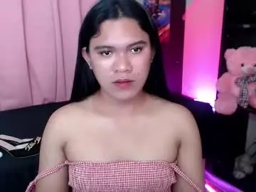 Chaturbate Live Sex Cam of ready2care4youbabe