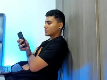 Chaturbate Adult Webcam of sam_knight_