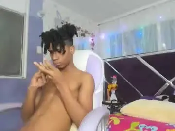 Chaturbate Live Sex Cam of santy_bigcock_01