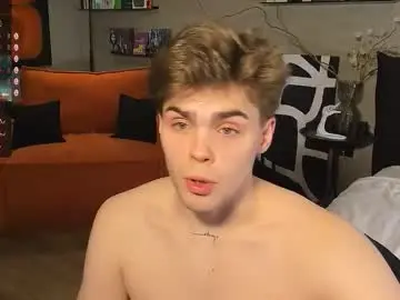 Chaturbate Sex Cam of simonwnl