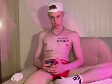 Chaturbate Free Porn Cam of travis_gracile