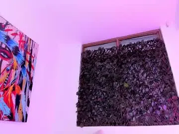 Chaturbate Live Sex Cam of sharlotte_garcia