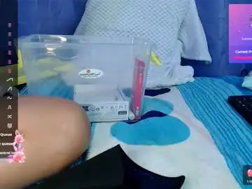 Chaturbate Live Porn of skinnykalitzo18