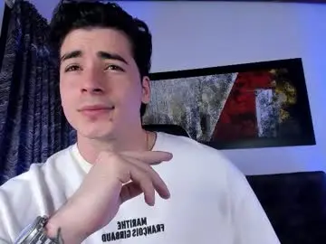 Chaturbate Nude Webcam of liamwyatt_