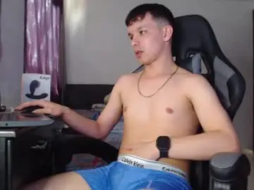 Chaturbate Free Live Porn of angel_twink69