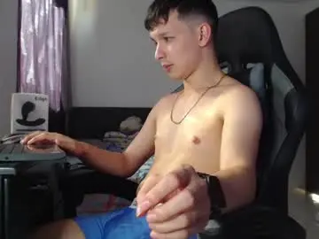 Chaturbate Nude Webcam of angel_twink69