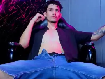 Chaturbate Live Porn of i_am_kelvis_