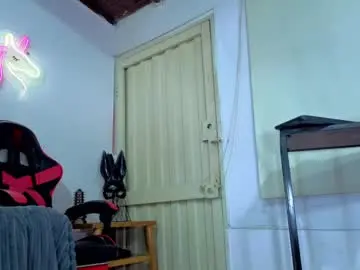 Chaturbate Sex Chat of i_am_kelvis_