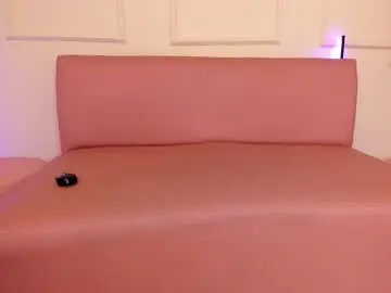 Chaturbate Watch Live Sex Cams of lilily_lv