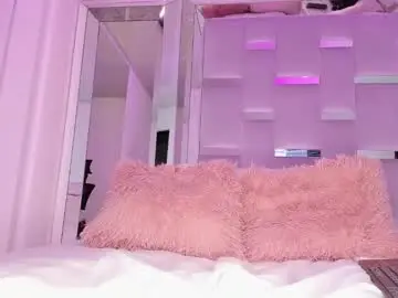 Chaturbate Live Sex Cam of _mia_sweett