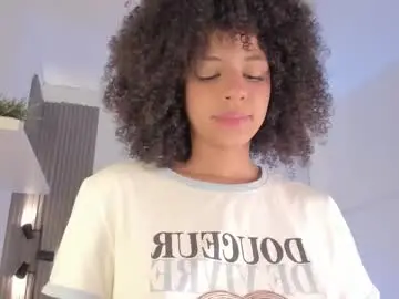 Chaturbate Free Porn Cam of avalon_badger