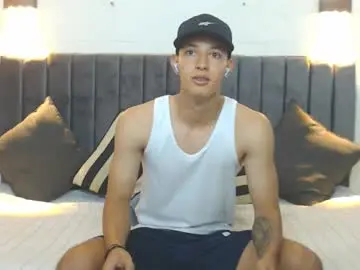 Chaturbate Adult Webcams of jake_shadow14