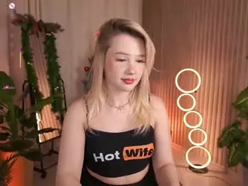 Chaturbate Sex Chat of laurawifeness