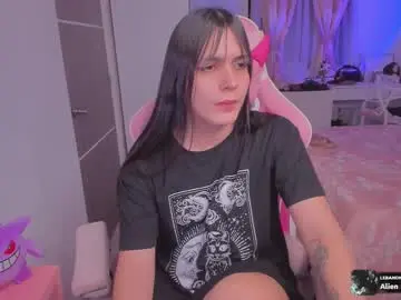 Chaturbate Free Live Porn of flora_angelical