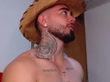 Chaturbate Live Sex of tommyblessd1