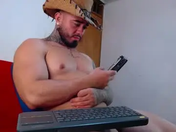 Chaturbate Best live sex cam show of tommyblessd1