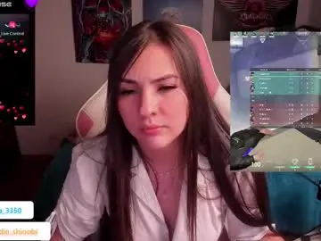 Chaturbate Free Live Porn of madeleine_shinobi