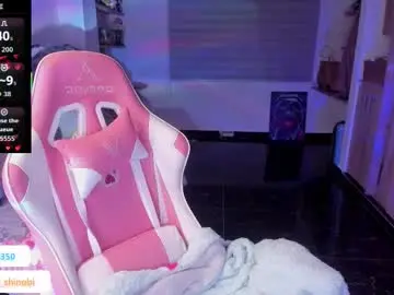 Chaturbate Live Sex Cam of madeleine_shinobi