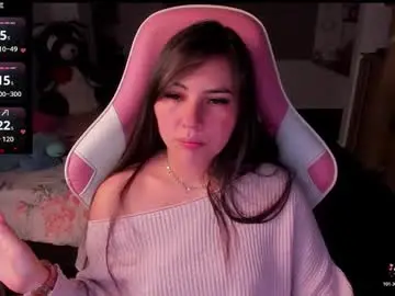 Chaturbate Live Sex Cam of madeleine_shinobi