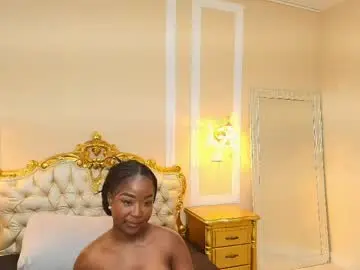 Chaturbate Sex Cam of paulinekosh