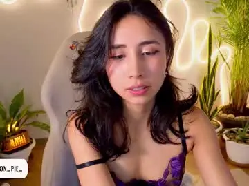 Chaturbate Adult Webcams of evelyn_chelle