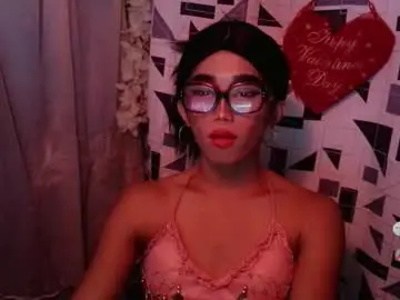 Chaturbate Watch Live Sex Cams of hot_khianna