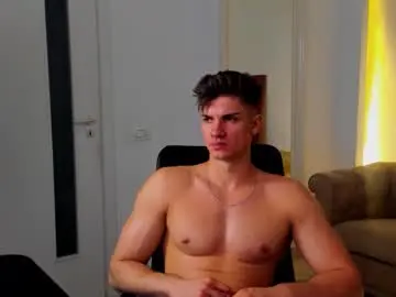 Chaturbate Live Porn of maxkaiden