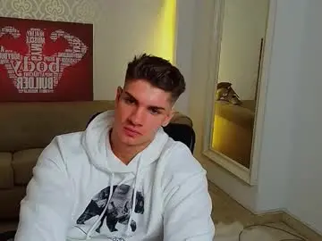 Chaturbate Private Sex Chat of maxkaiden
