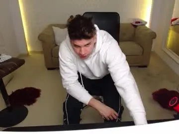 Chaturbate Live Porn of maxkaiden