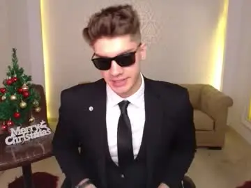 Chaturbate Live Porn of maxkaiden