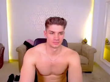 Chaturbate Sex Cam of maxkaiden