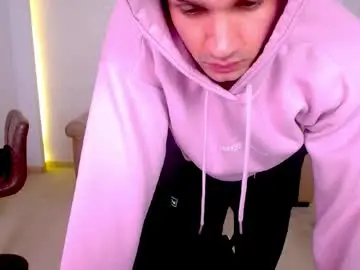 Chaturbate Free Porn Cam of maxkaiden