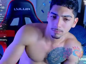 Chaturbate Live Sex Cam of perfec_king00