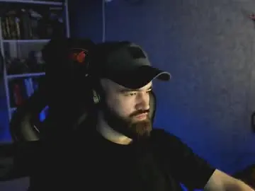 Chaturbate Live Sex Cam of _serious_man