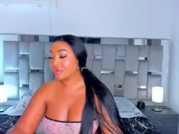 Chaturbate Live Sex Cam of cammiila