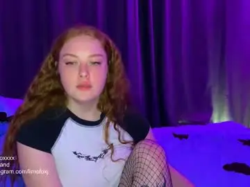 Chaturbate Live Sex Cam of frupi_land