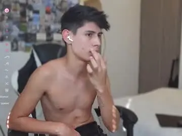 Chaturbate Sex Chat of hey_cesard