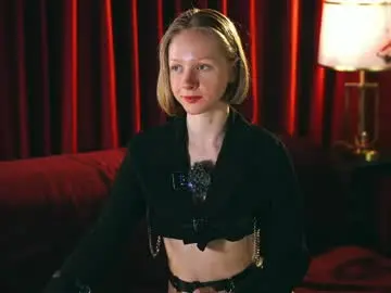 Chaturbate Live Sex Cam of mia_vebes