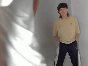 Chaturbate Live Sex of cute_boys18