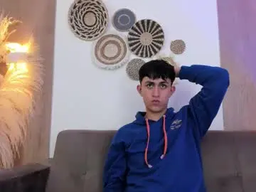 Chaturbate Free Live Porn of hoot_booys_