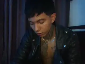 Chaturbate Watch Live Sex Cams of aress_1