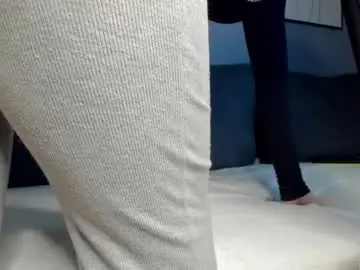 Chaturbate Watch Live Sex Cams of lustfulcurvylady